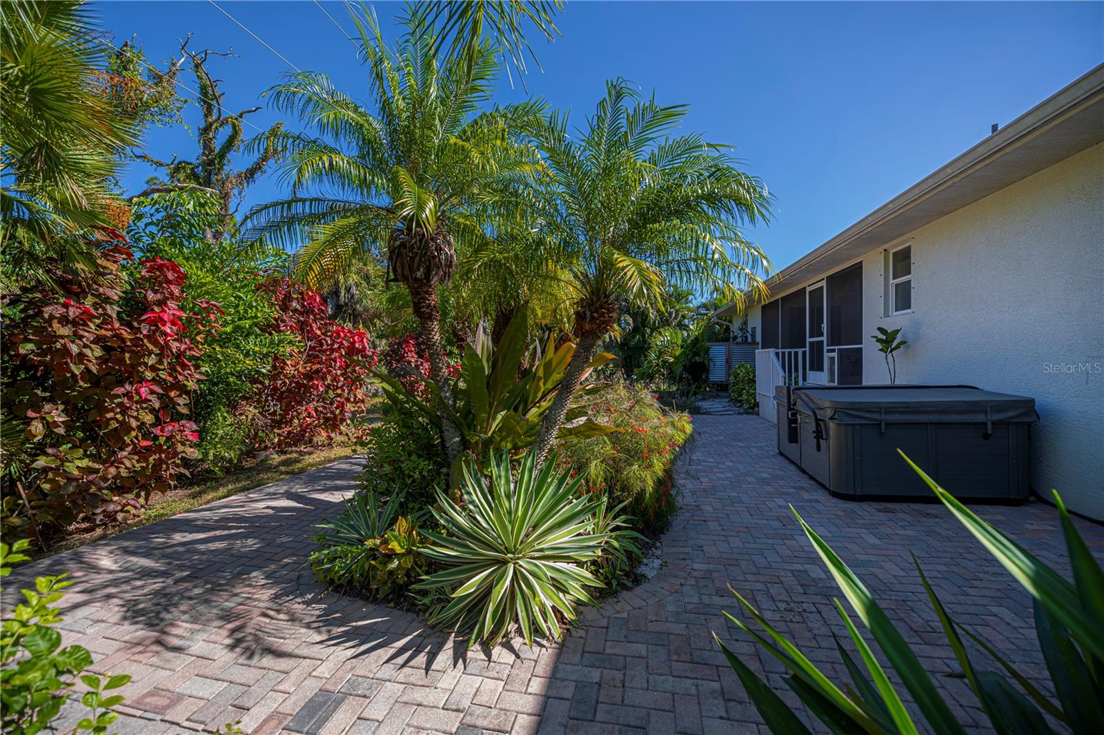 ROTONDA WEST OAKLAND HILLS - Residential