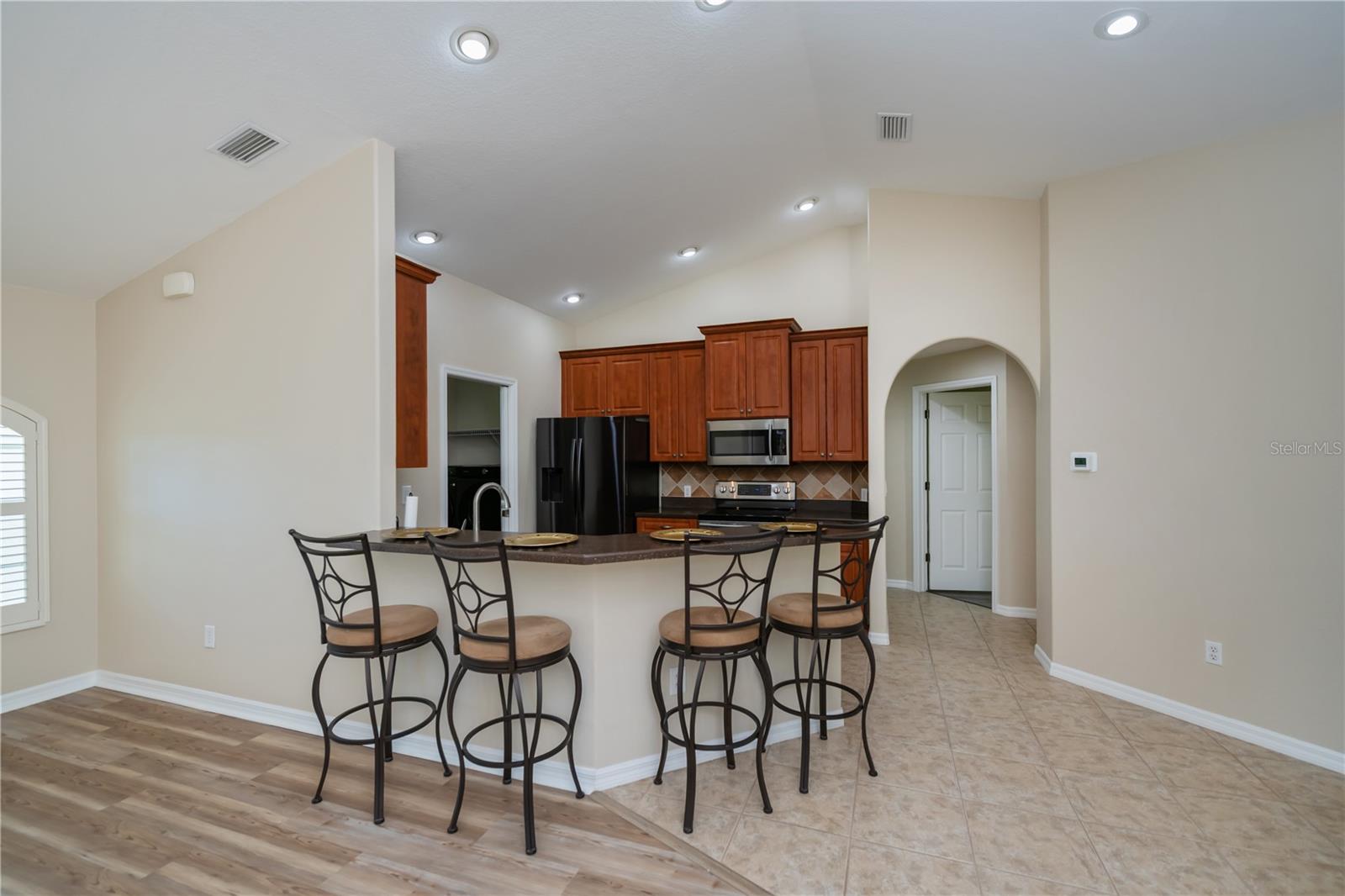 ROTONDA WEST OAKLAND HILLS - Residential