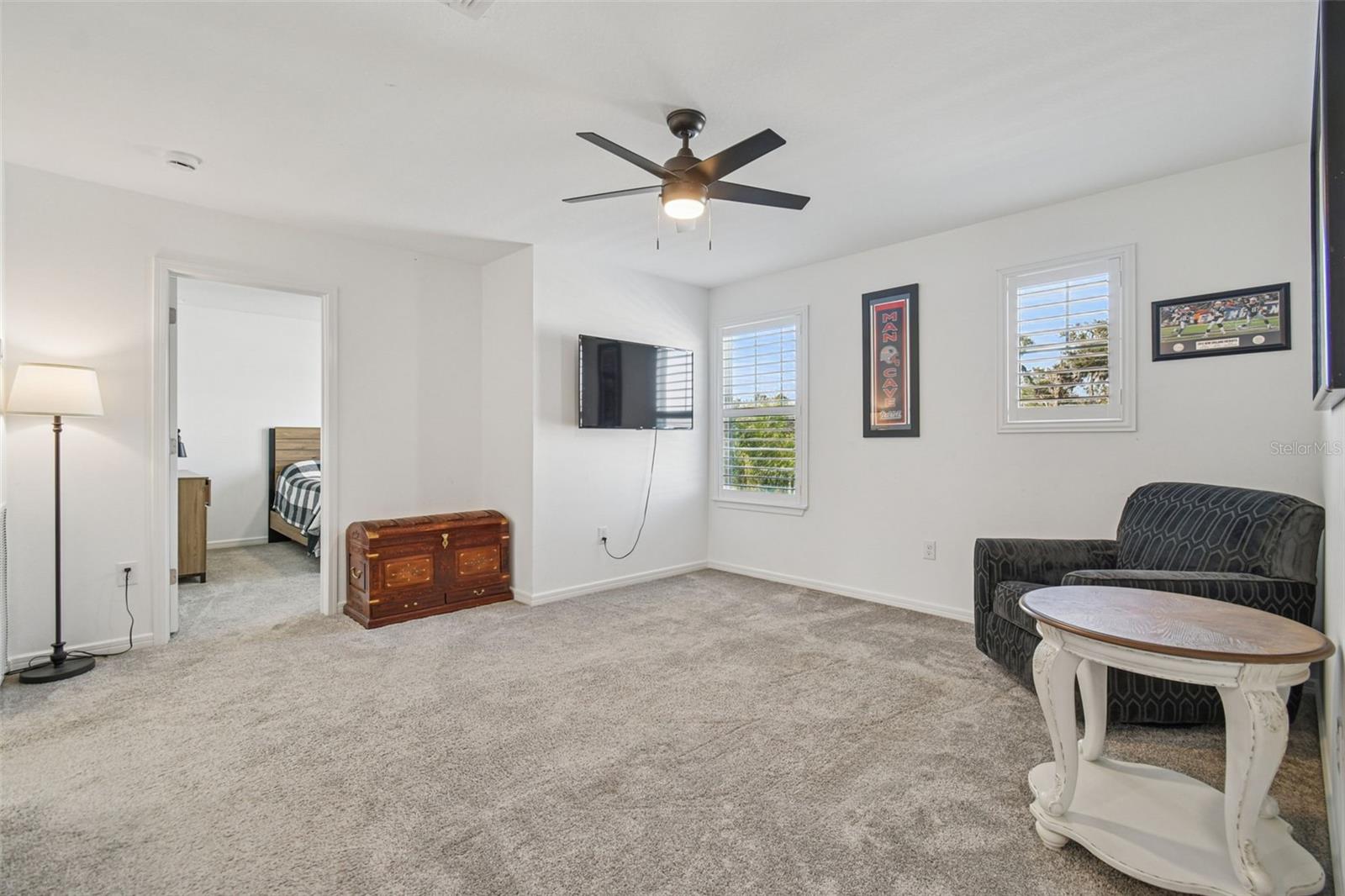 HAMMOCK CREST - Residential