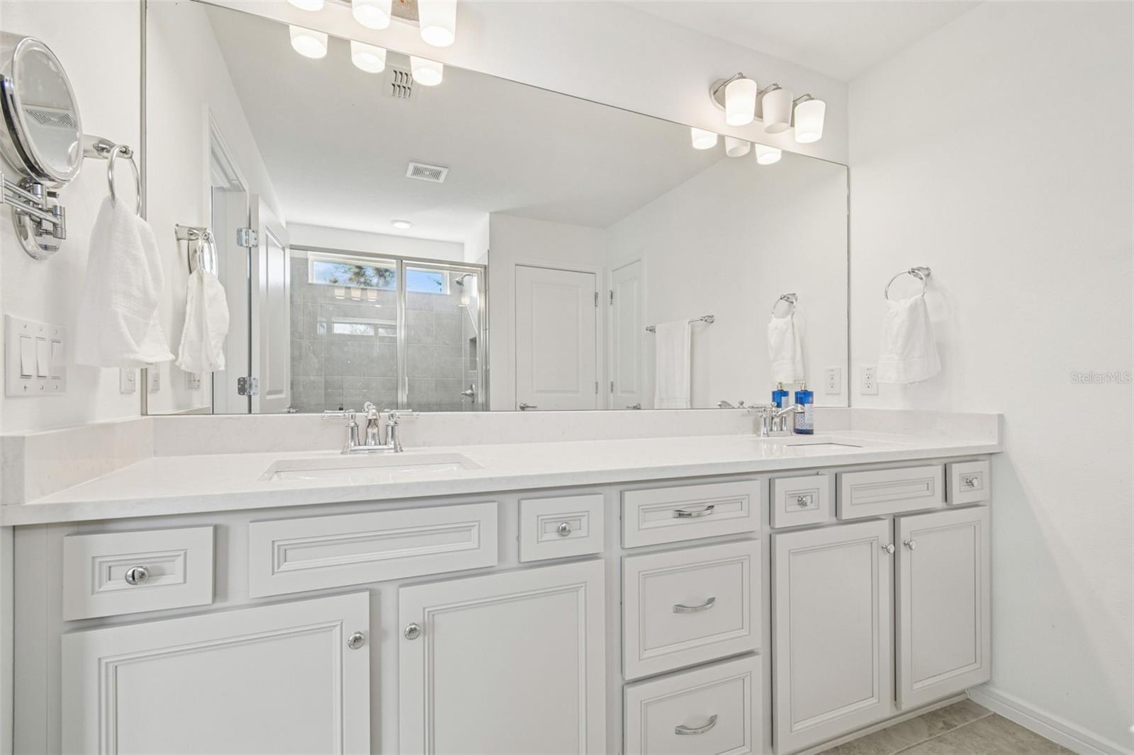 HAMMOCK CREST - Residential