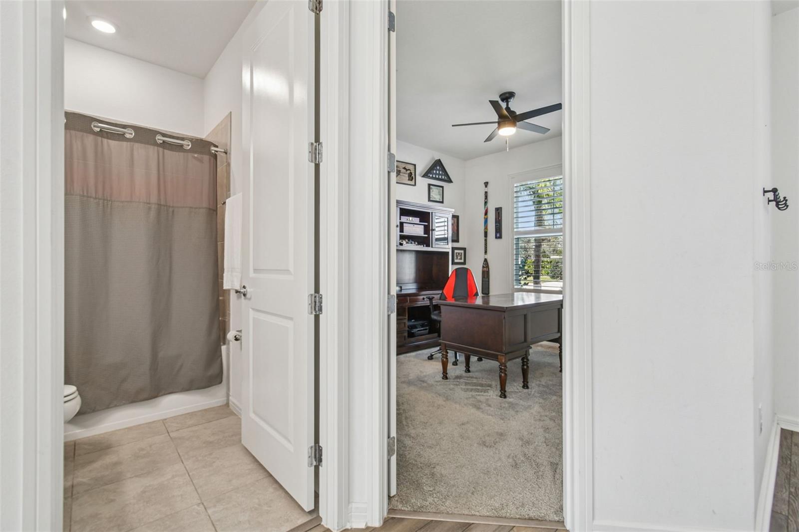 HAMMOCK CREST - Residential