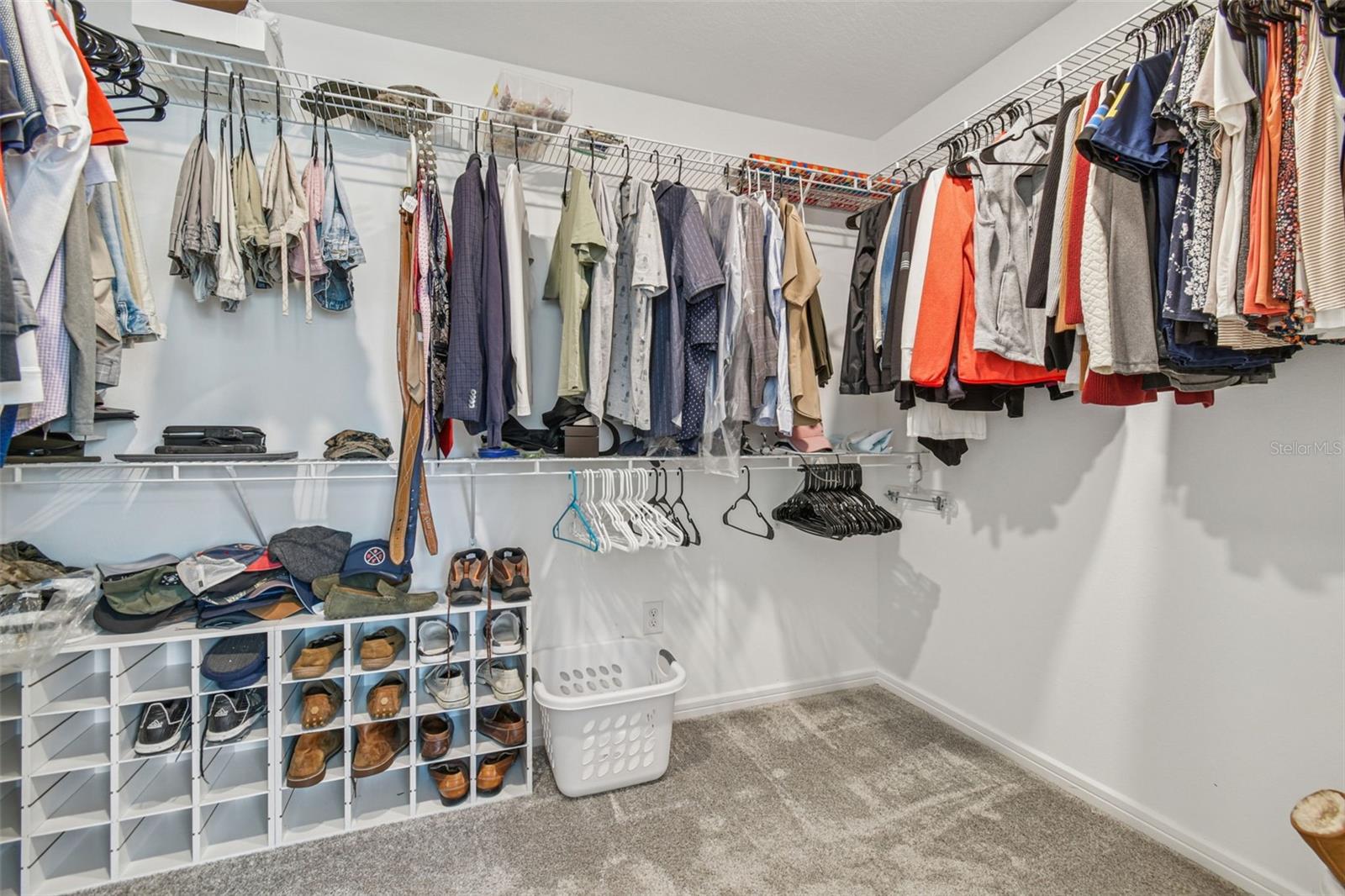 HAMMOCK CREST - Residential