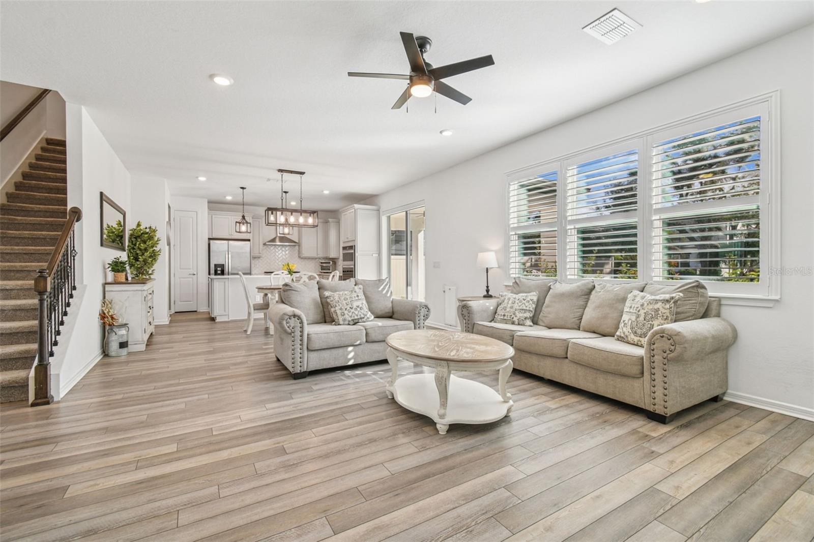 HAMMOCK CREST - Residential