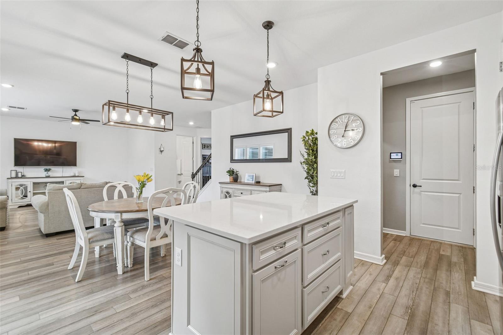 HAMMOCK CREST - Residential