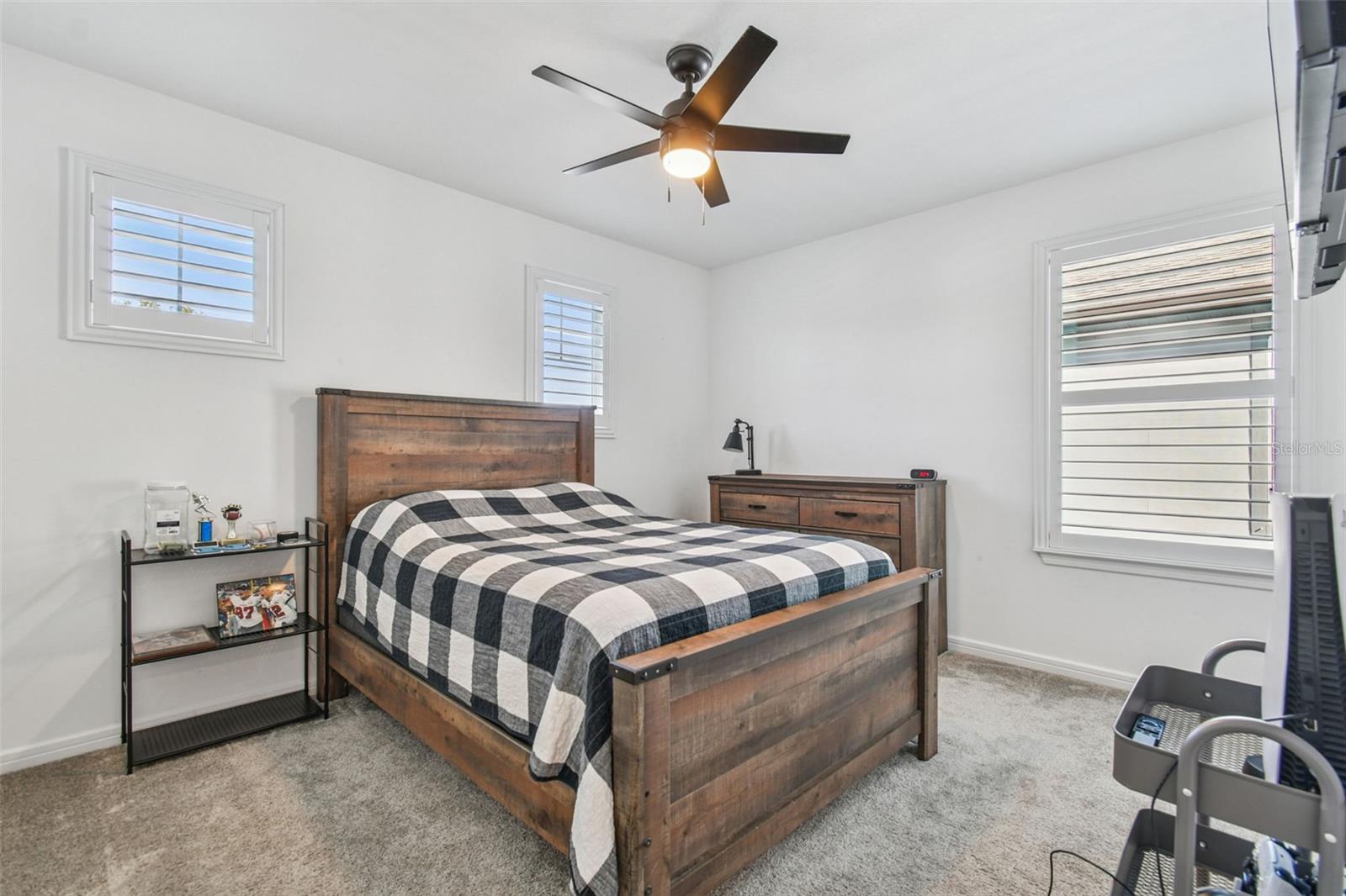 HAMMOCK CREST - Residential