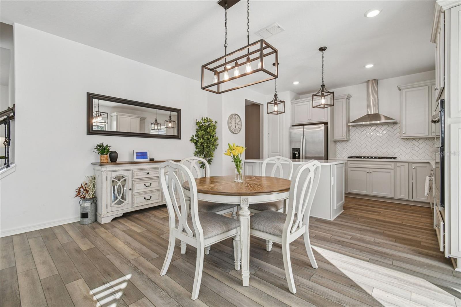 HAMMOCK CREST - Residential