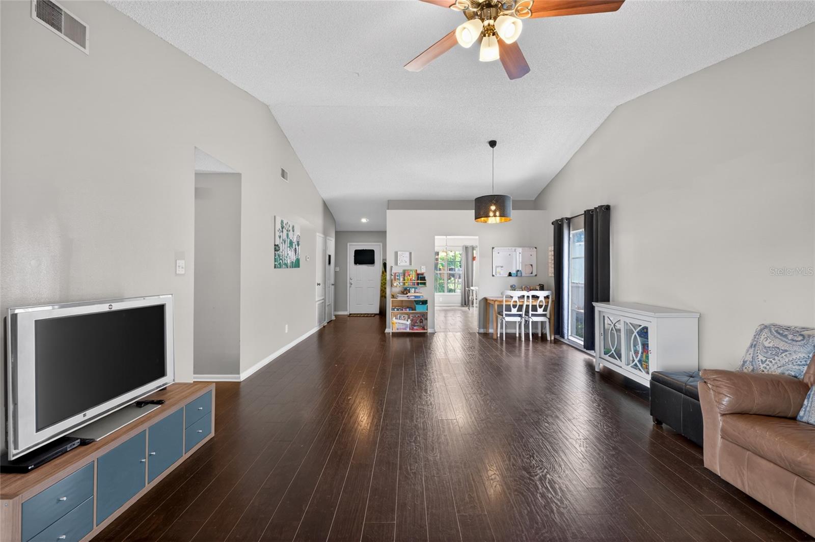 1533 GUNSMITH DRIVE