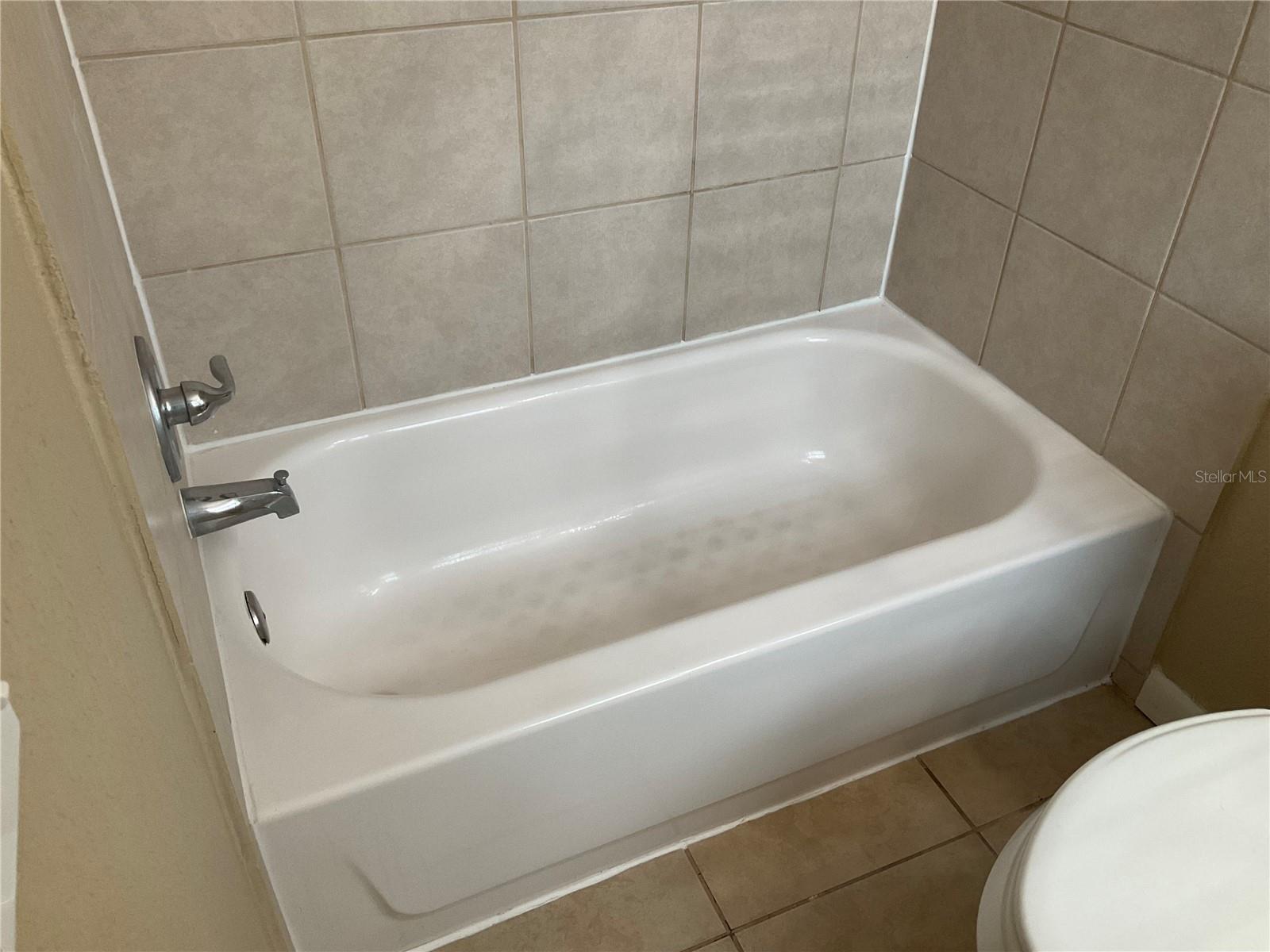 BAY VISTA PARK REP - Residential Lease