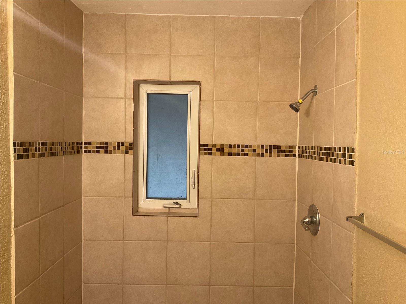 BAY VISTA PARK REP - Residential Lease