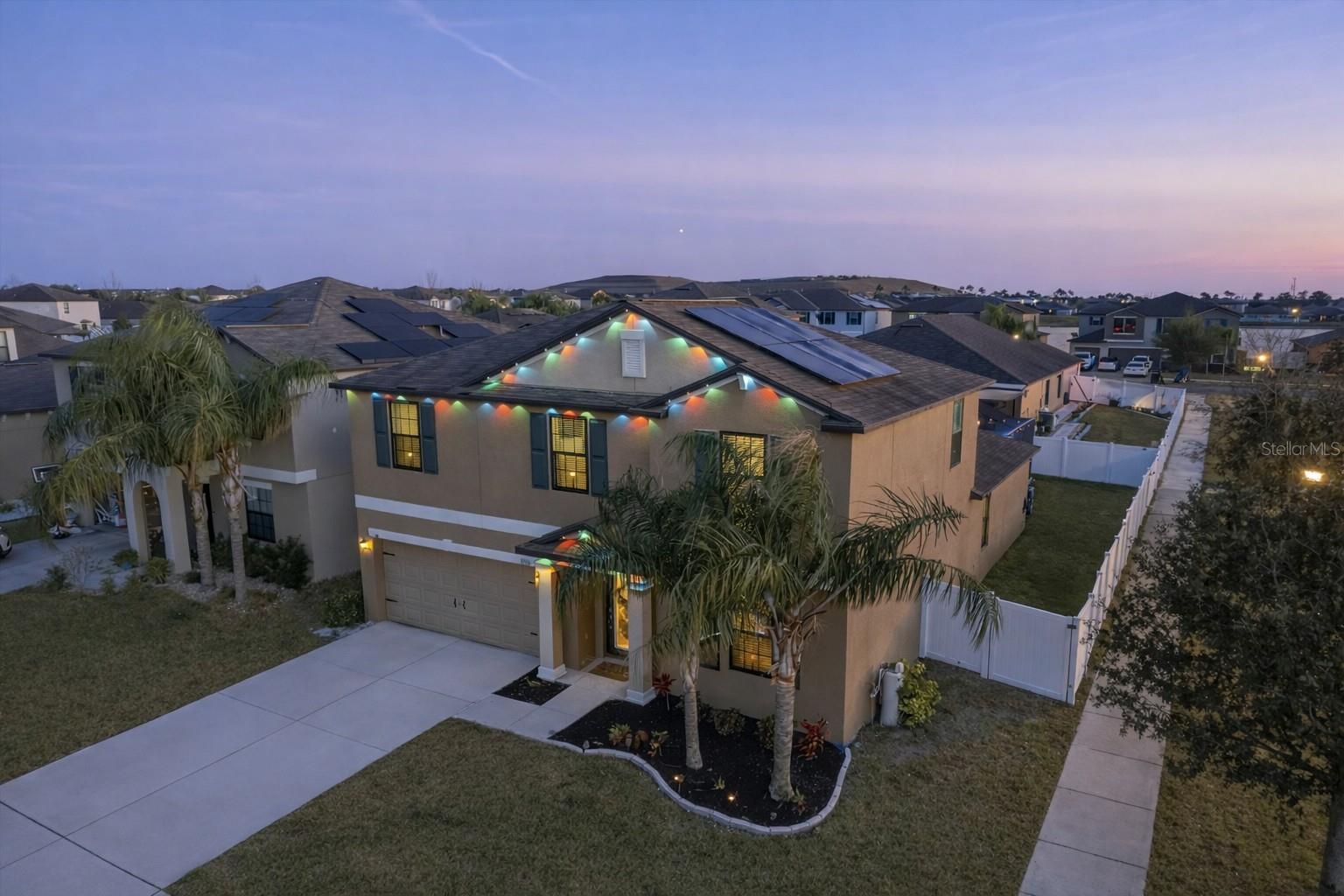 CARLTON LAKES WEST PH 1 & - Residential