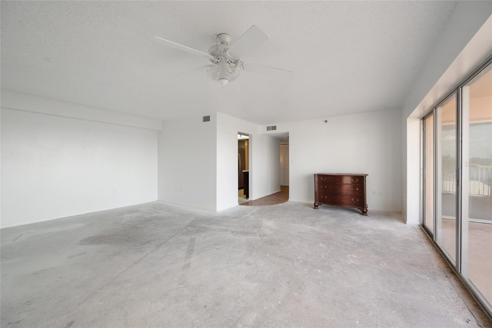 SOUTH BAY CONDO - Residential