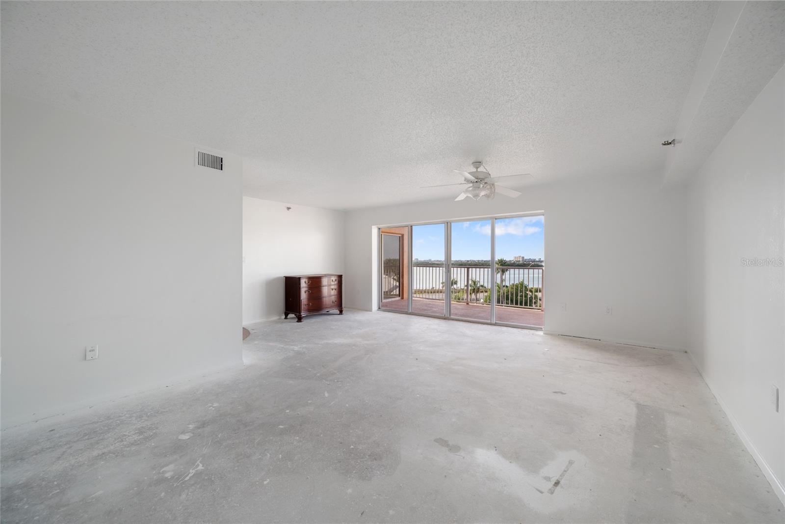 SOUTH BAY CONDO - Residential