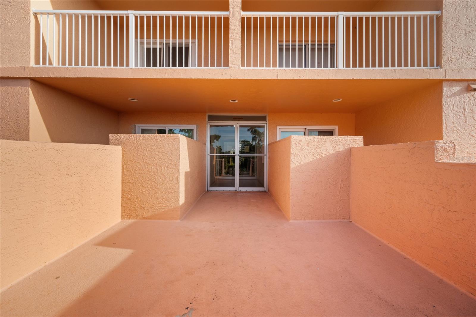 SOUTH BAY CONDO - Residential