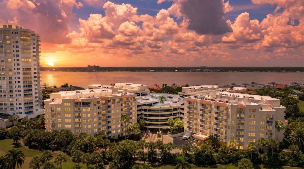 Photo of 3 Oceans West Boulevard #5B4, Daytona Beach Shores, FL 32118 (MLS # V4950758)