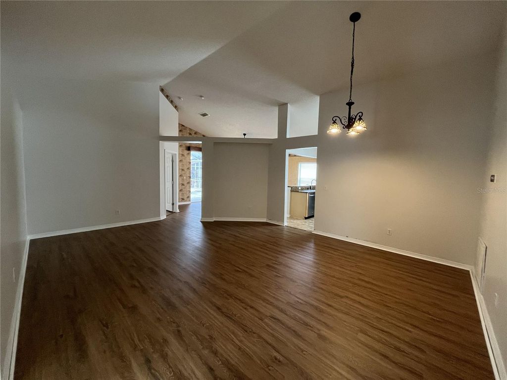 Photo of 12412 Castlemain Trail, Orlando, FL 32828 (MLS # O6386474)