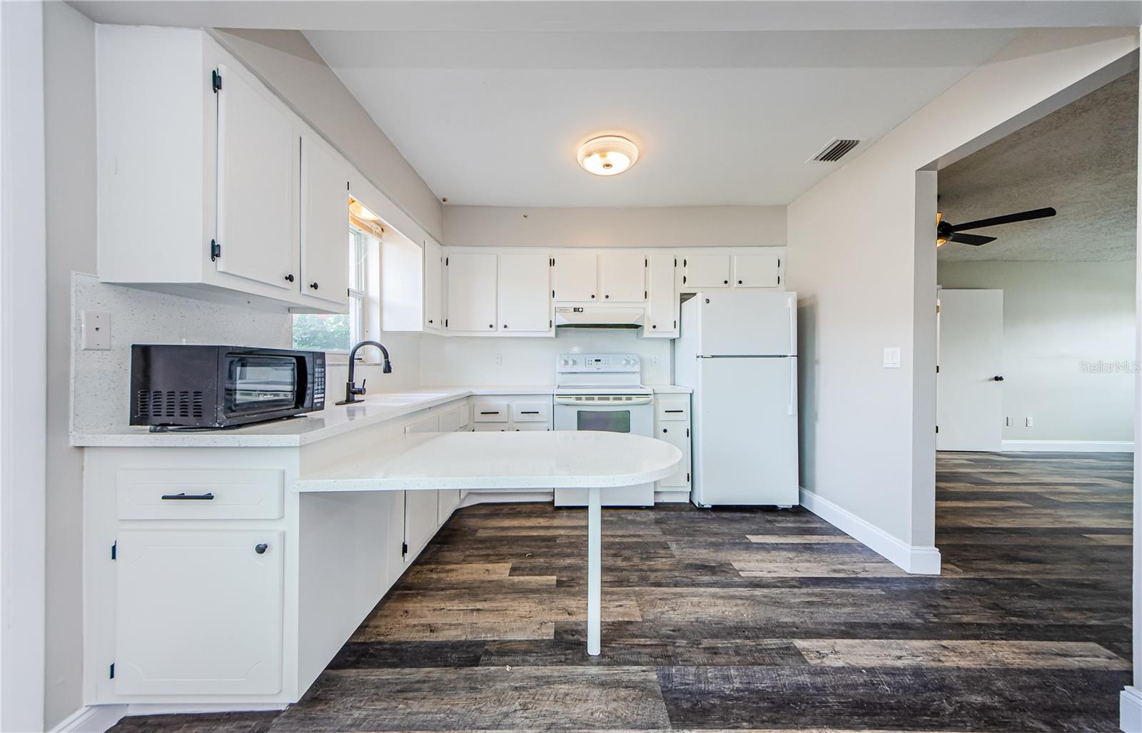 VENDOME VILLAGE - Residential