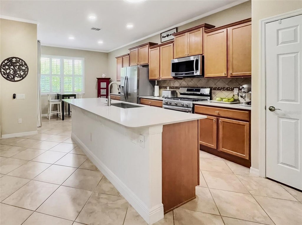 Photo of 542 Cortez Drive, Davenport, FL 33837 (MLS # S5160184)