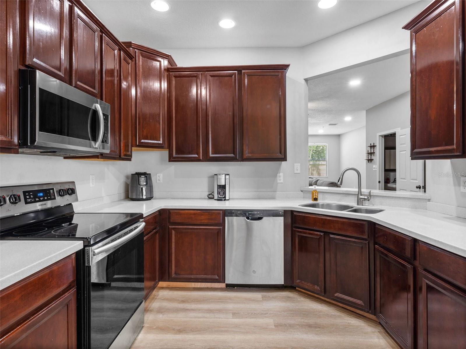 PARKRIDGE PH 33 & 19 - Residential