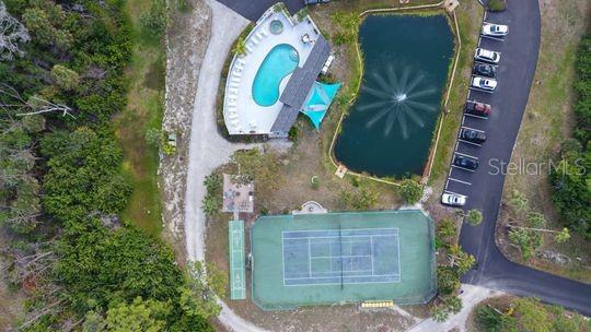 LEMON BAY BREEZES PH 01 - Residential