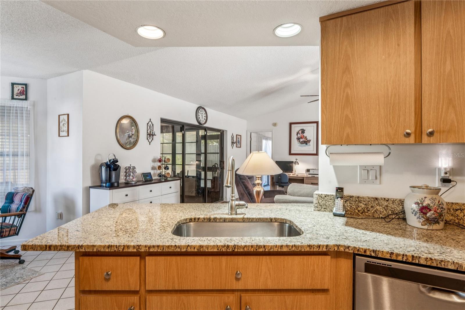 SPRING HILL - Residential