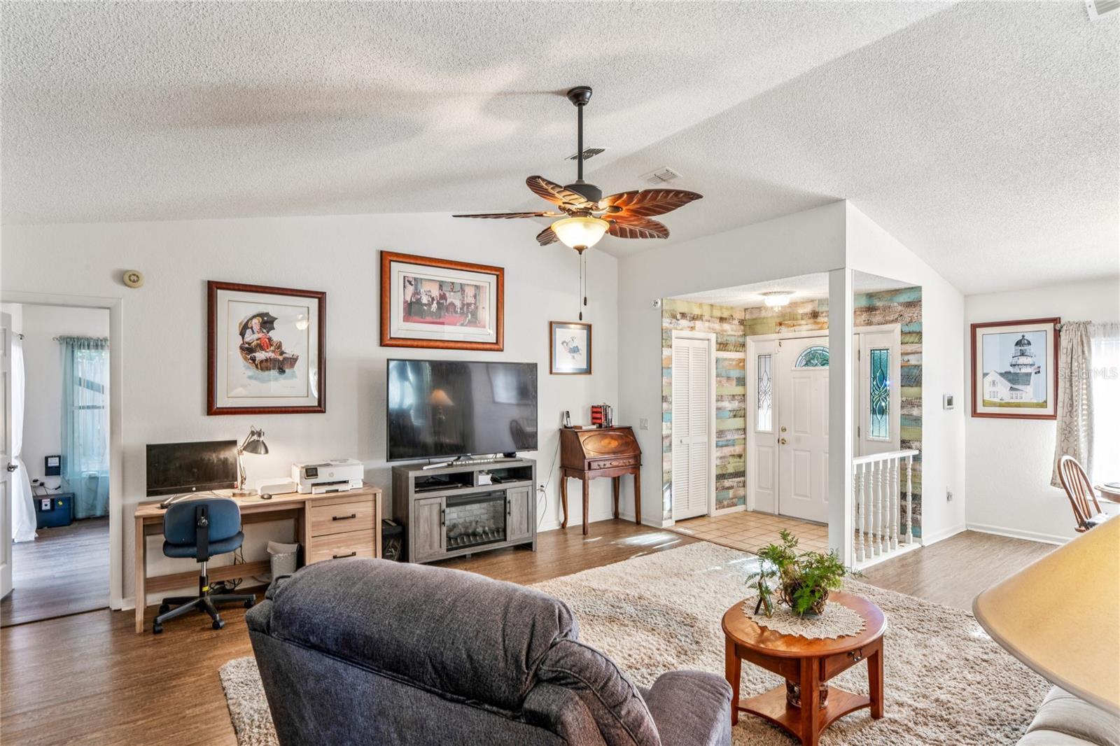 SPRING HILL - Residential