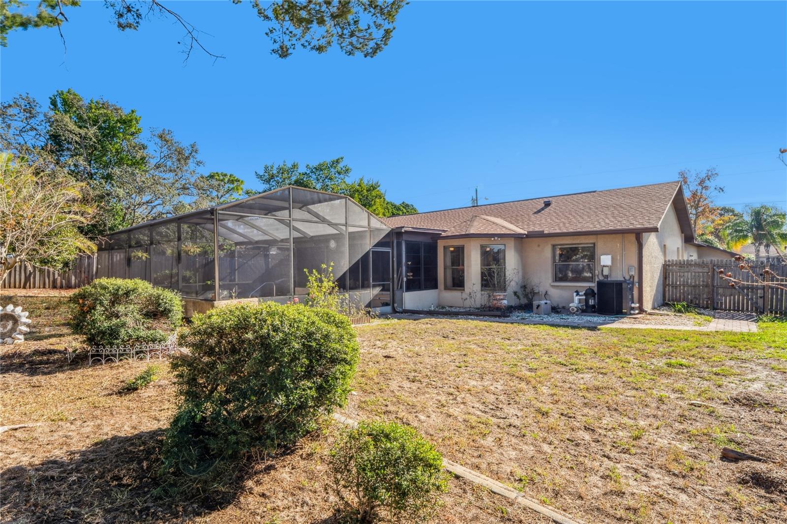 SPRING HILL - Residential