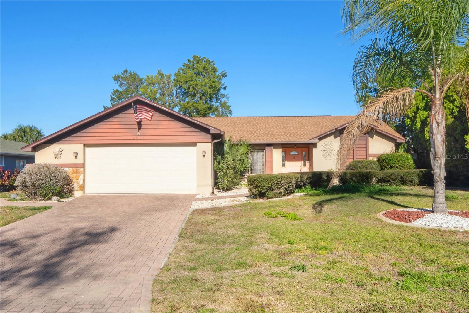 SPRING HILL - Residential