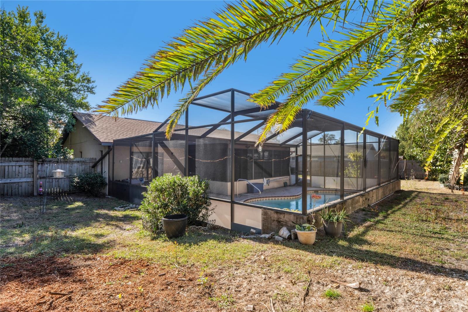 SPRING HILL - Residential