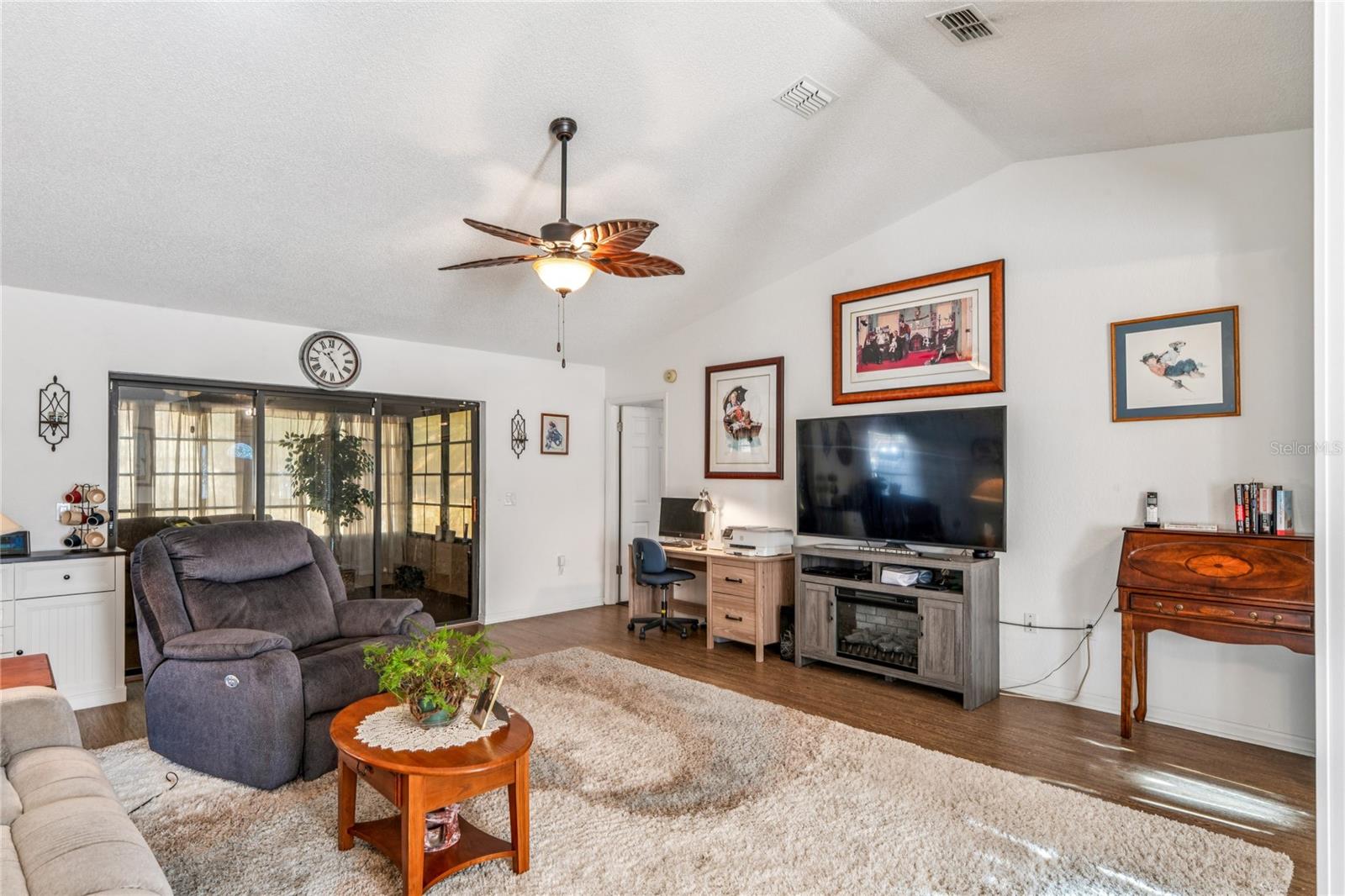 4527 GOLDCOAST AVENUE