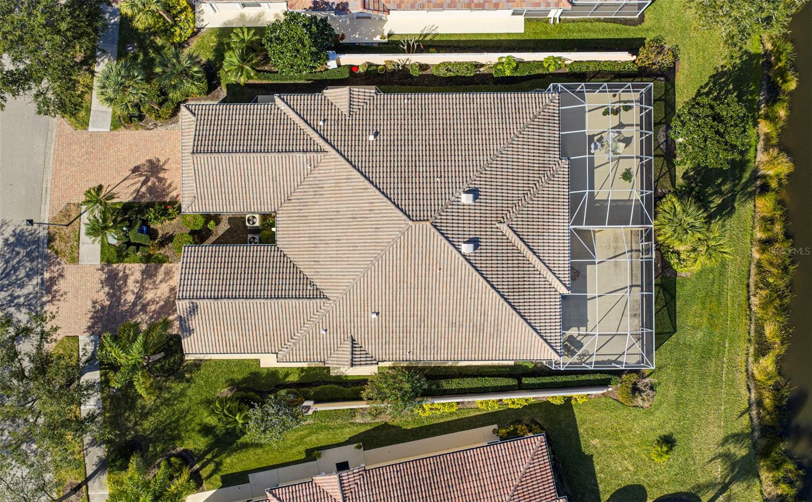 VILLAGEWALK - Residential