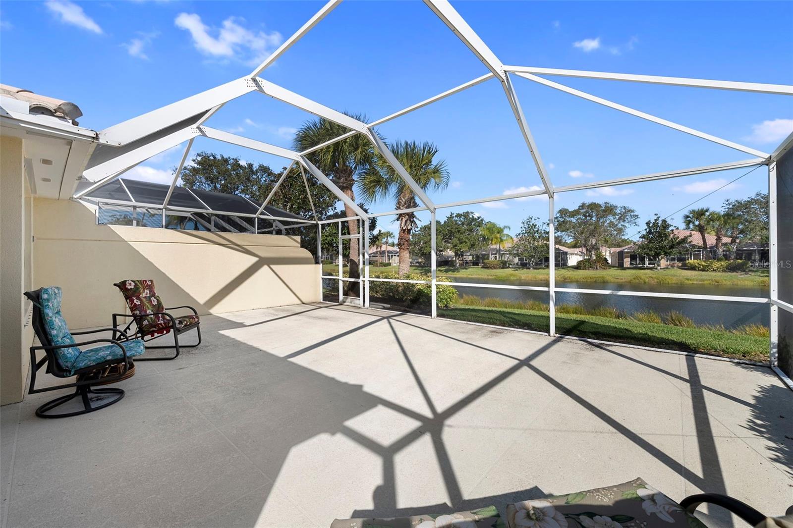 VILLAGEWALK - Residential