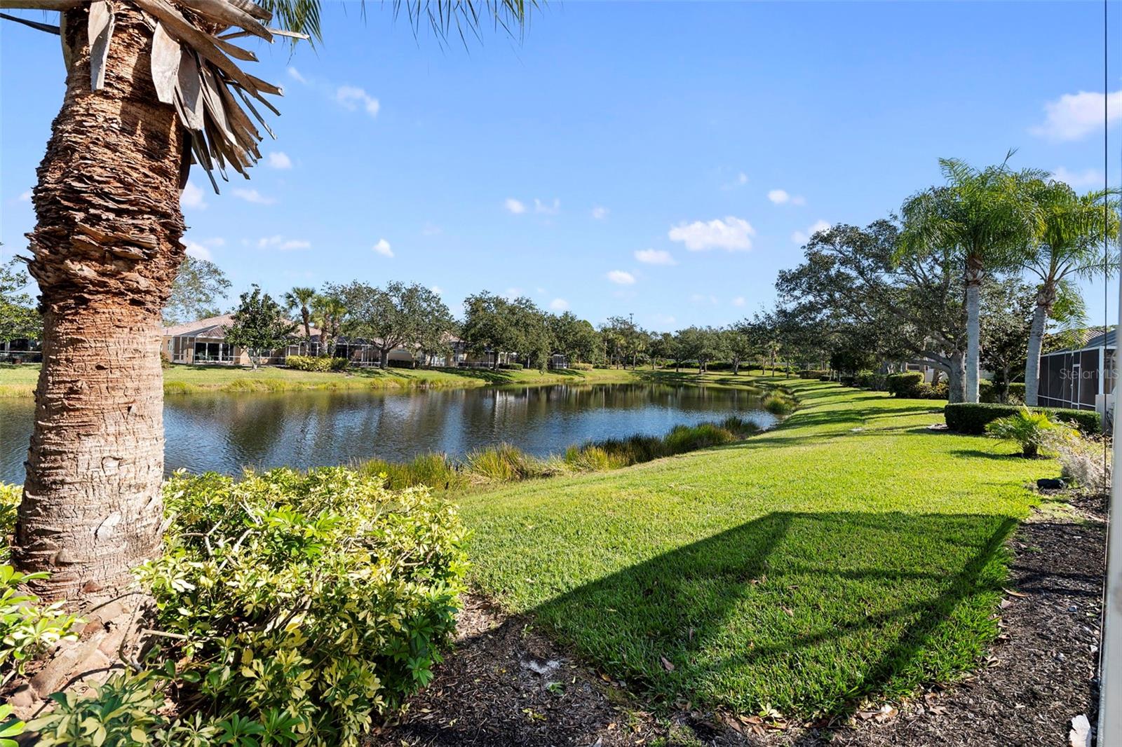 VILLAGEWALK - Residential