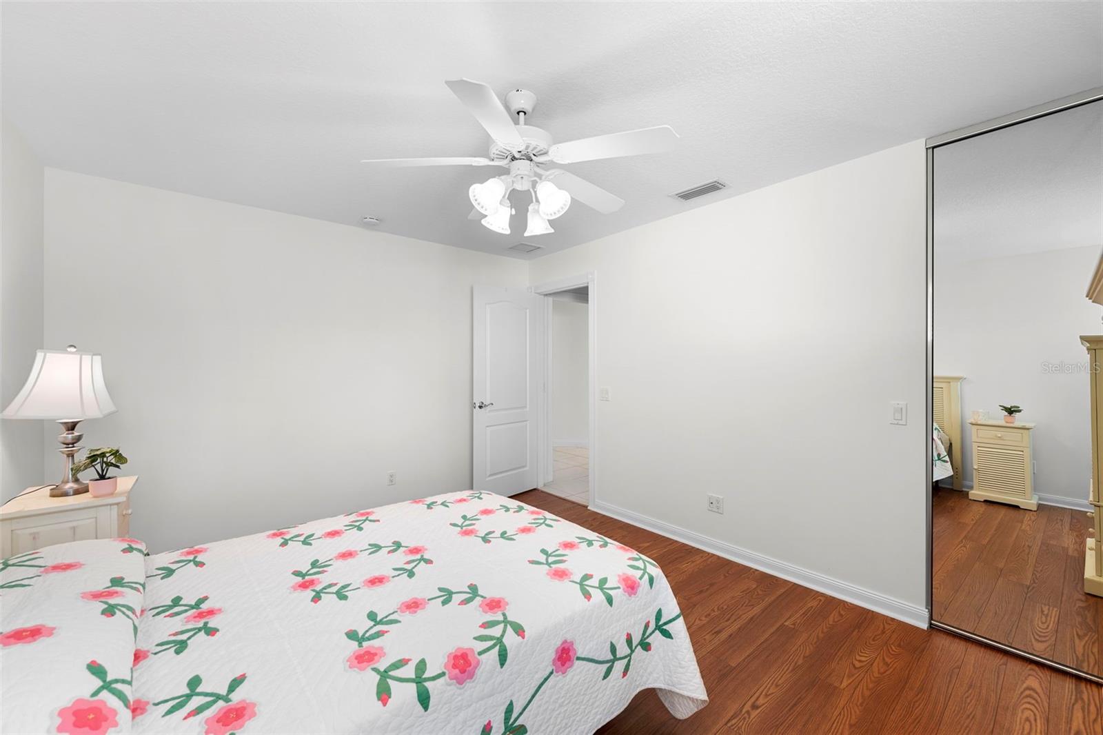 VILLAGEWALK - Residential