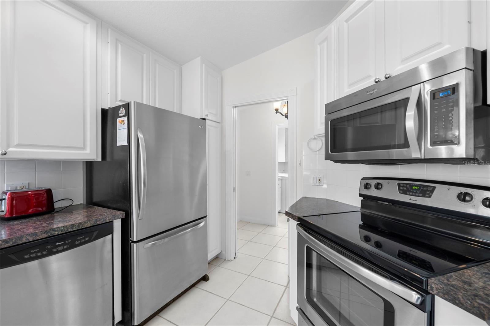 VILLAGEWALK - Residential