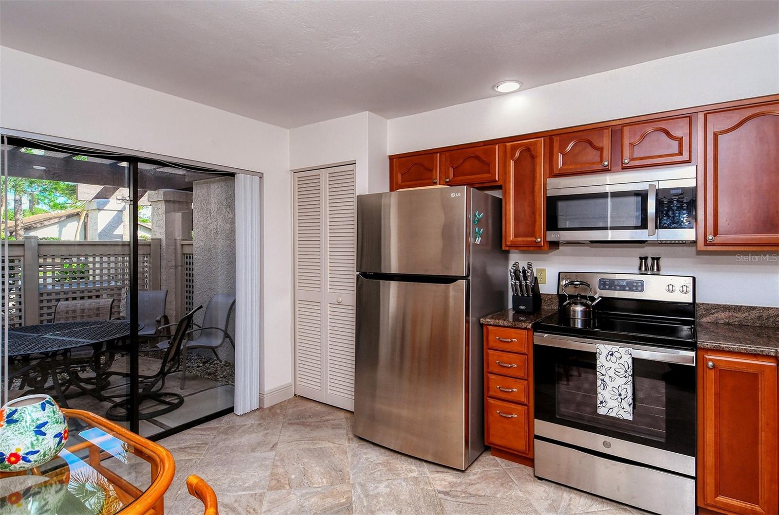 WINDRUSH BOURNE - Residential Lease