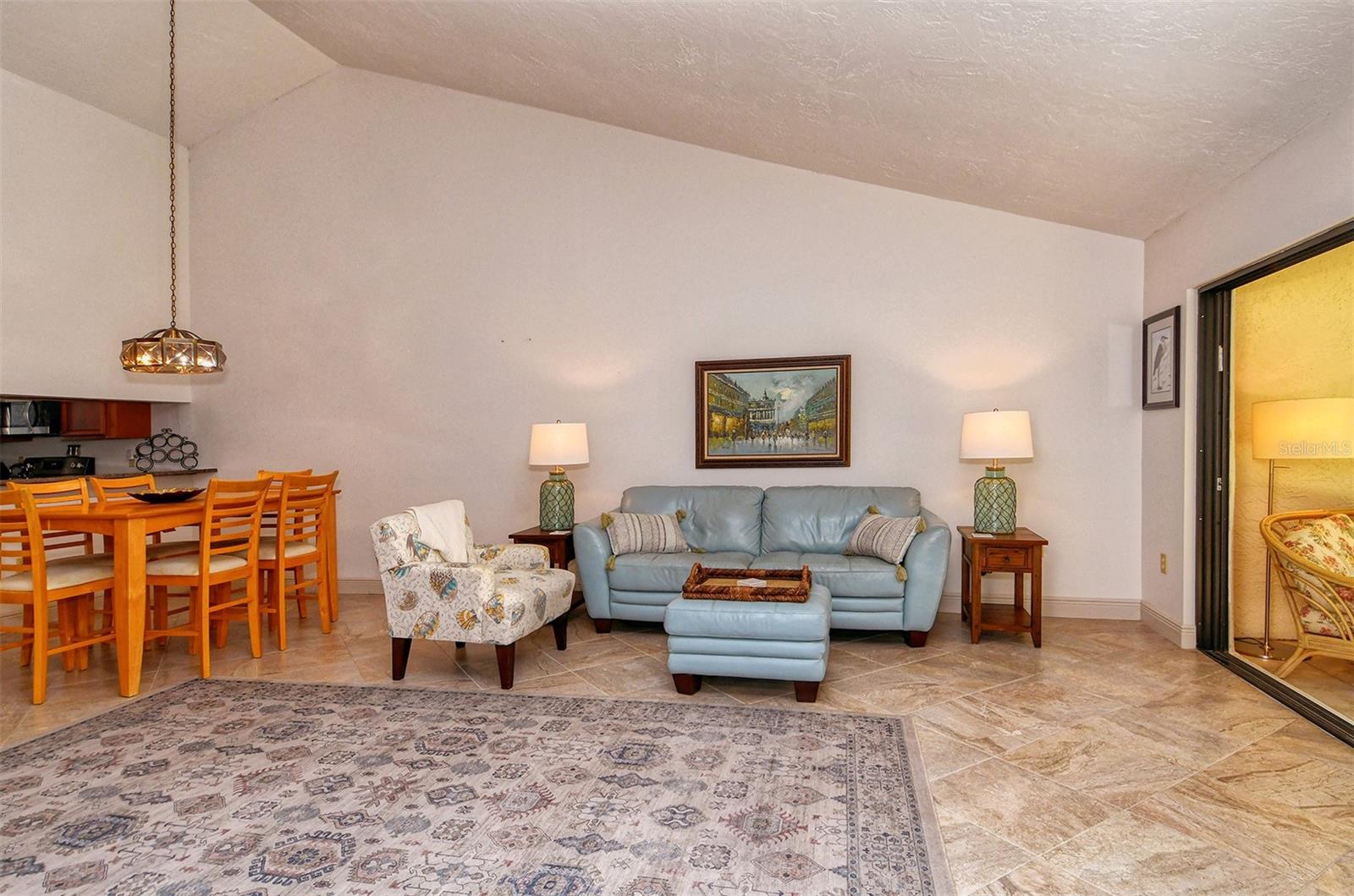 WINDRUSH BOURNE - Residential Lease