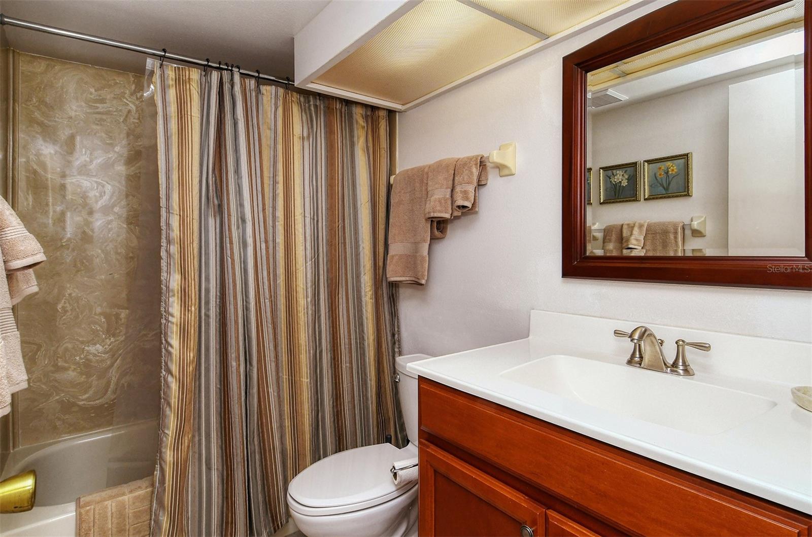 WINDRUSH BOURNE - Residential Lease