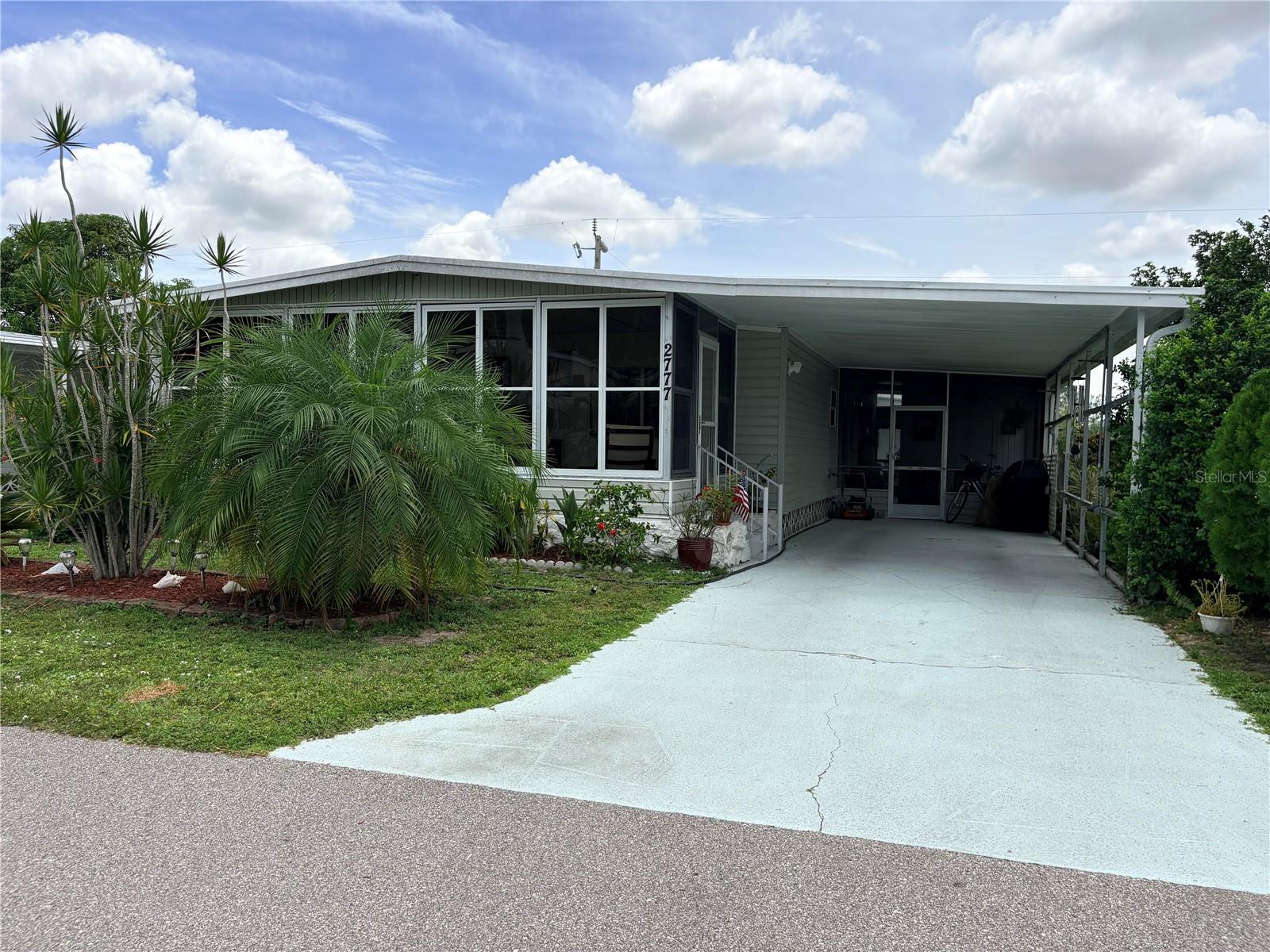 2777 INDIANWOOD DRIVE