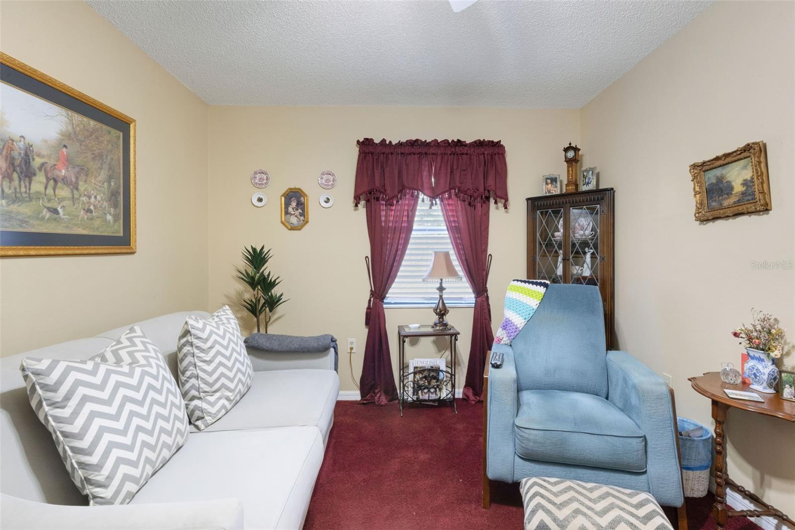 WILLOW POINT ESTATES - Residential