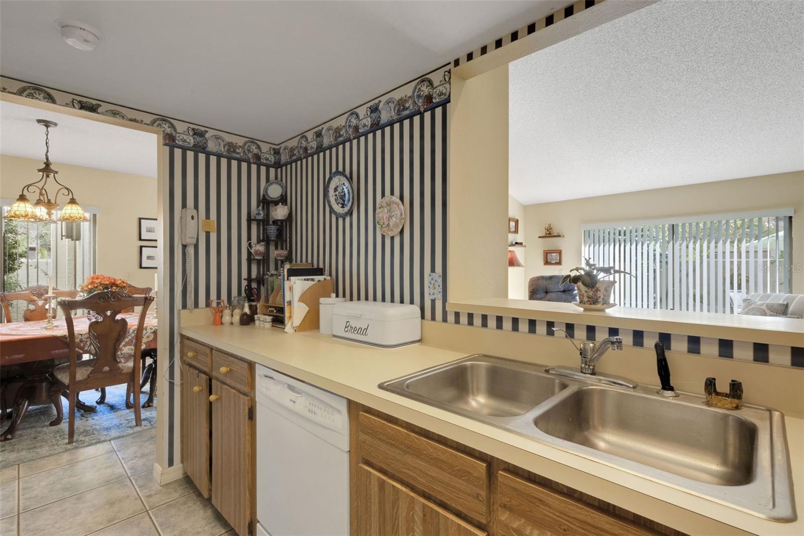 WILLOW POINT ESTATES - Residential