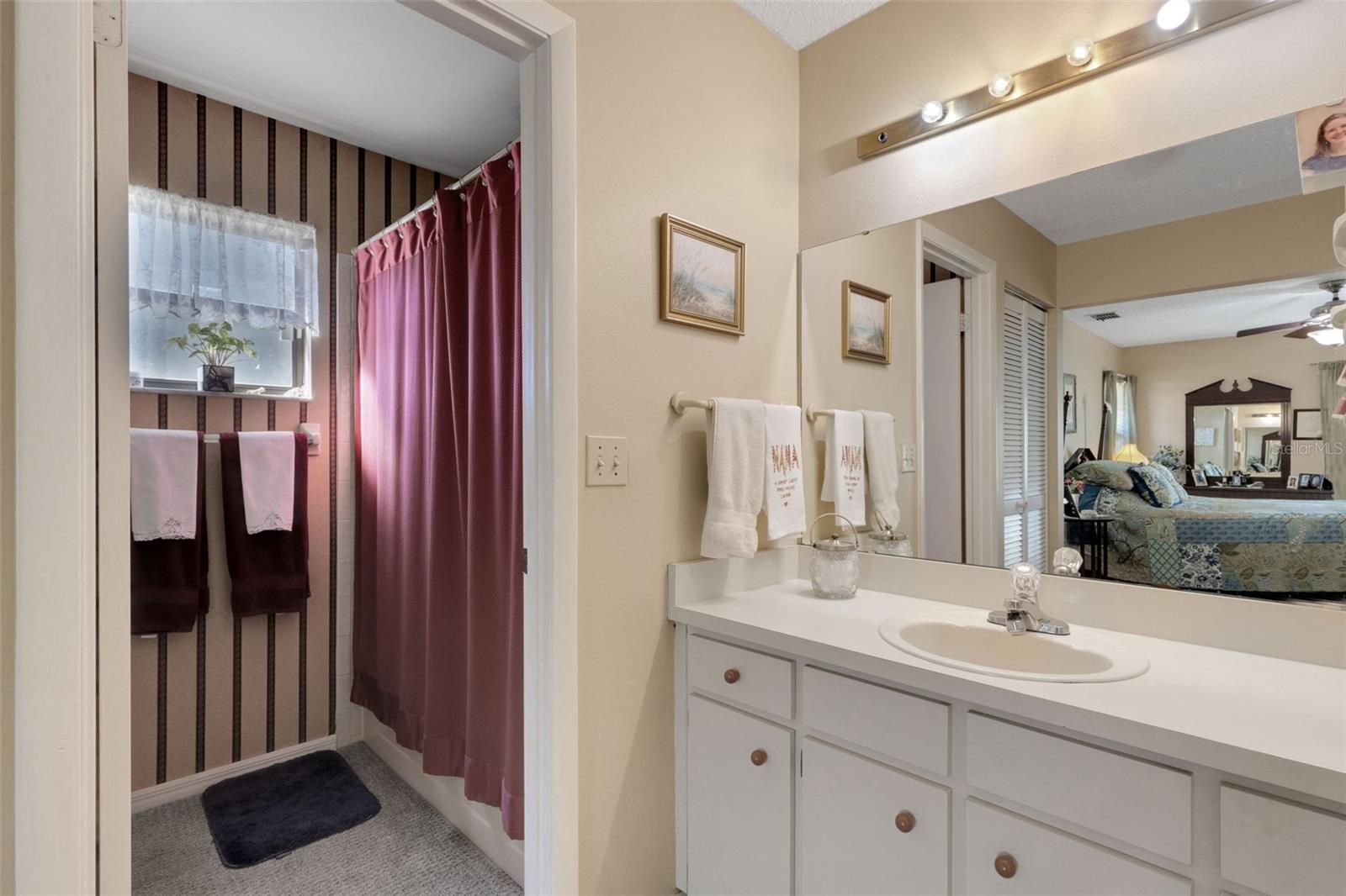 WILLOW POINT ESTATES - Residential