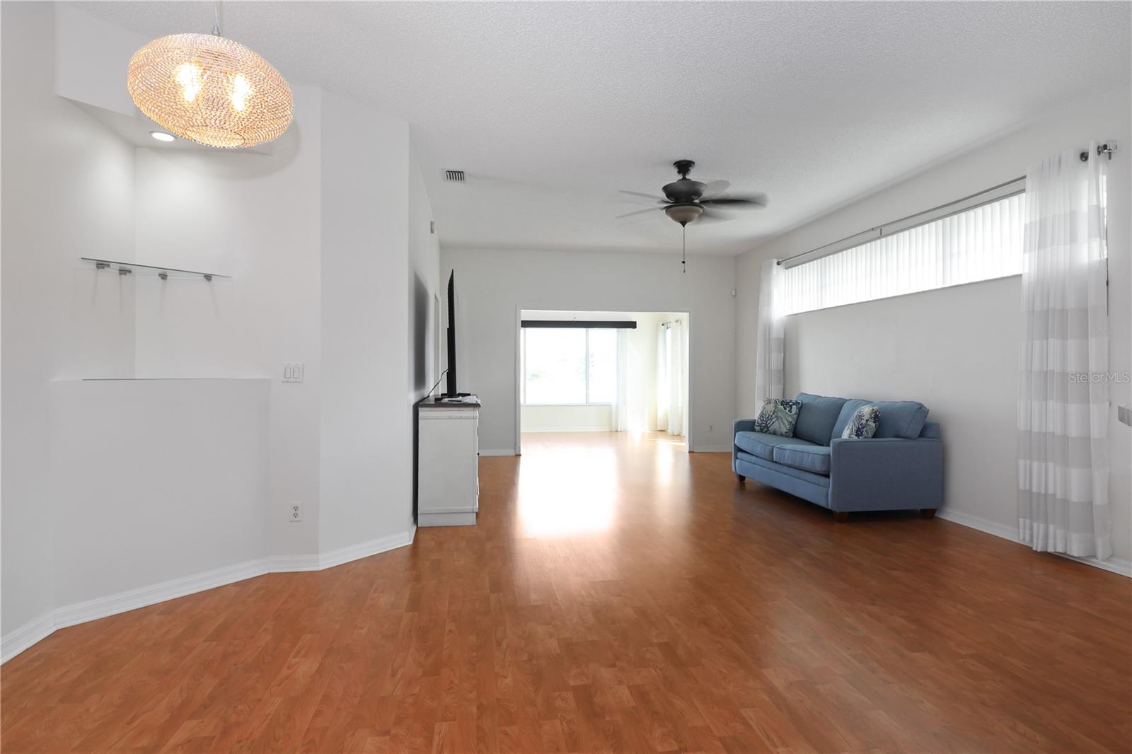 ROYAL HIGHLANDS PH IA SUB - Residential Lease