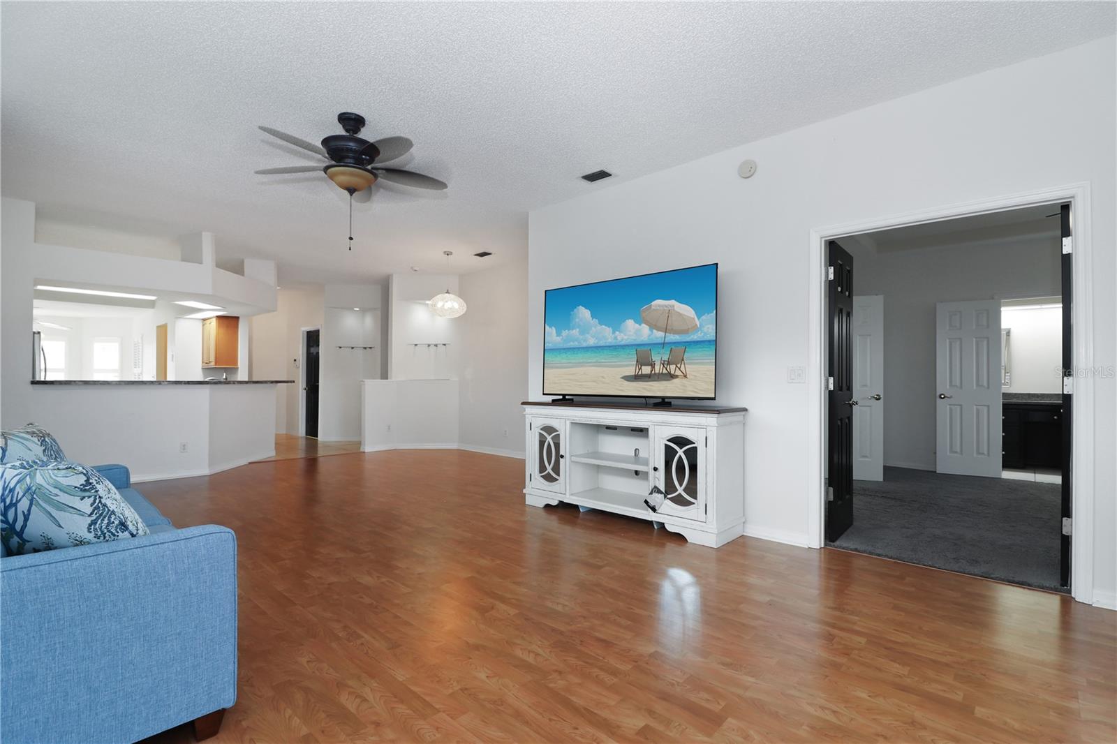 ROYAL HIGHLANDS PH IA SUB - Residential Lease