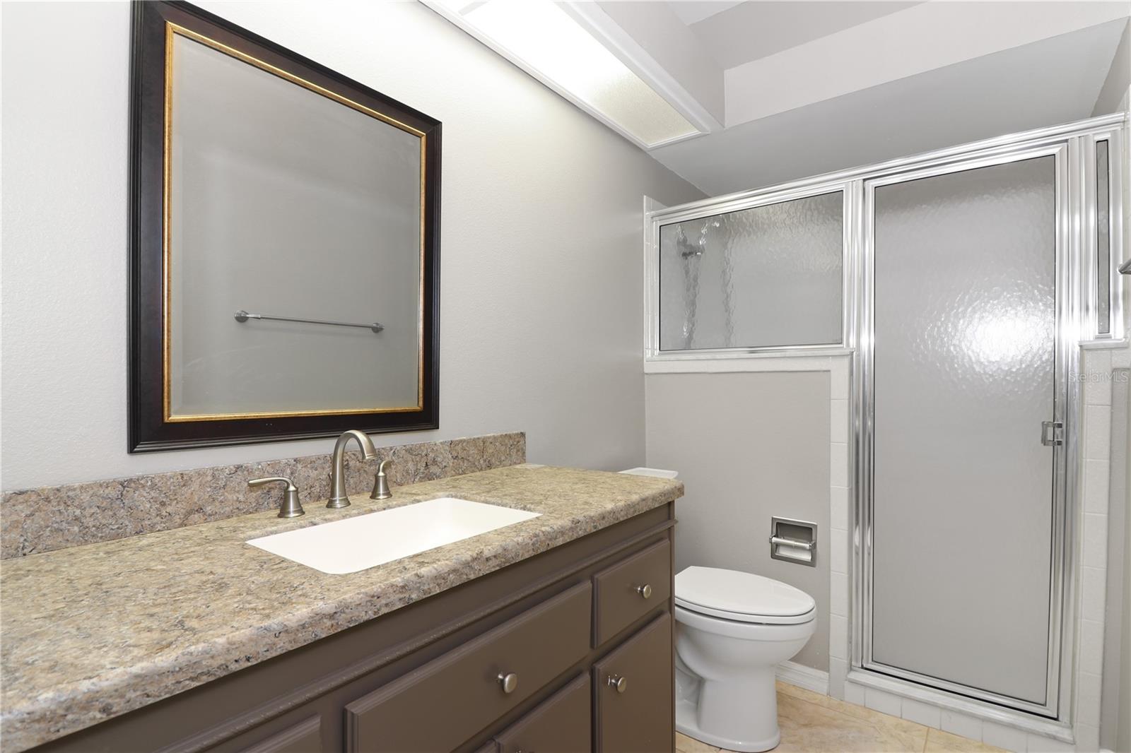 ROYAL HIGHLANDS PH IA SUB - Residential Lease