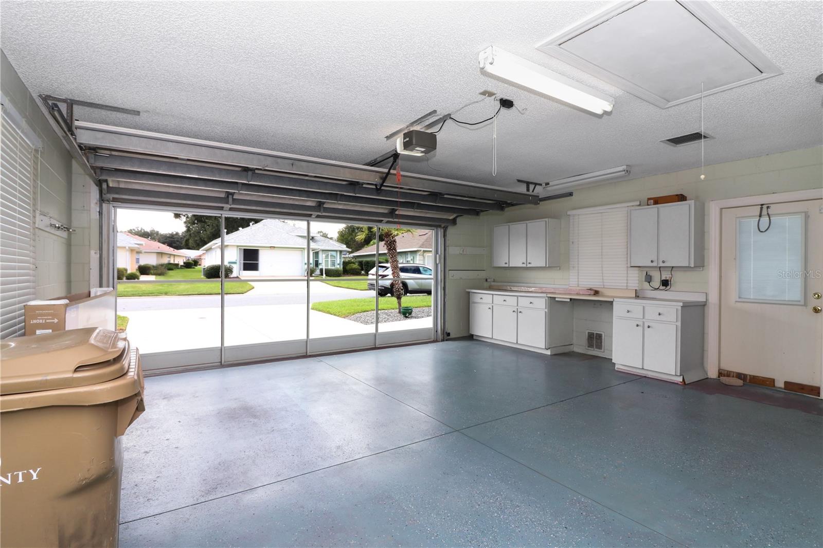 ROYAL HIGHLANDS PH IA SUB - Residential Lease