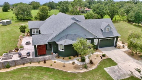 Photo of 32112 Jack Russell Court, Dade City, FL 33525 (MLS # W7887018)