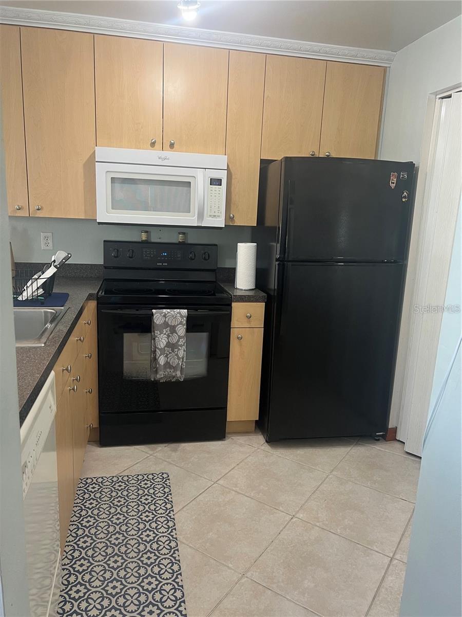 DOCKSIDE CONDO - Residential