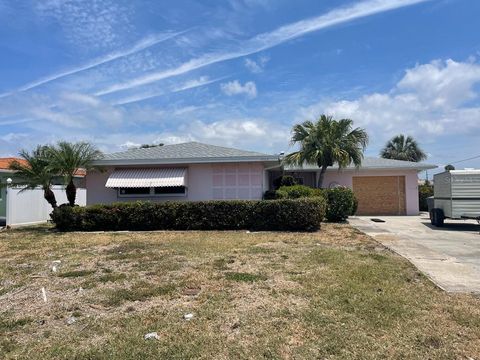 11365 4TH STREET E TREASURE ISLAND FL 33706