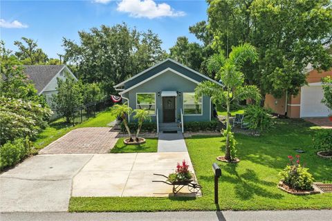 Photo of 807 Minnesota Avenue, Saint Cloud, FL 34769 (MLS # O6324168)