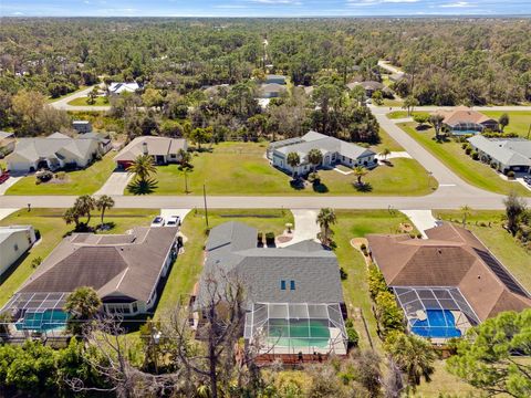 A home in PORT CHARLOTTE